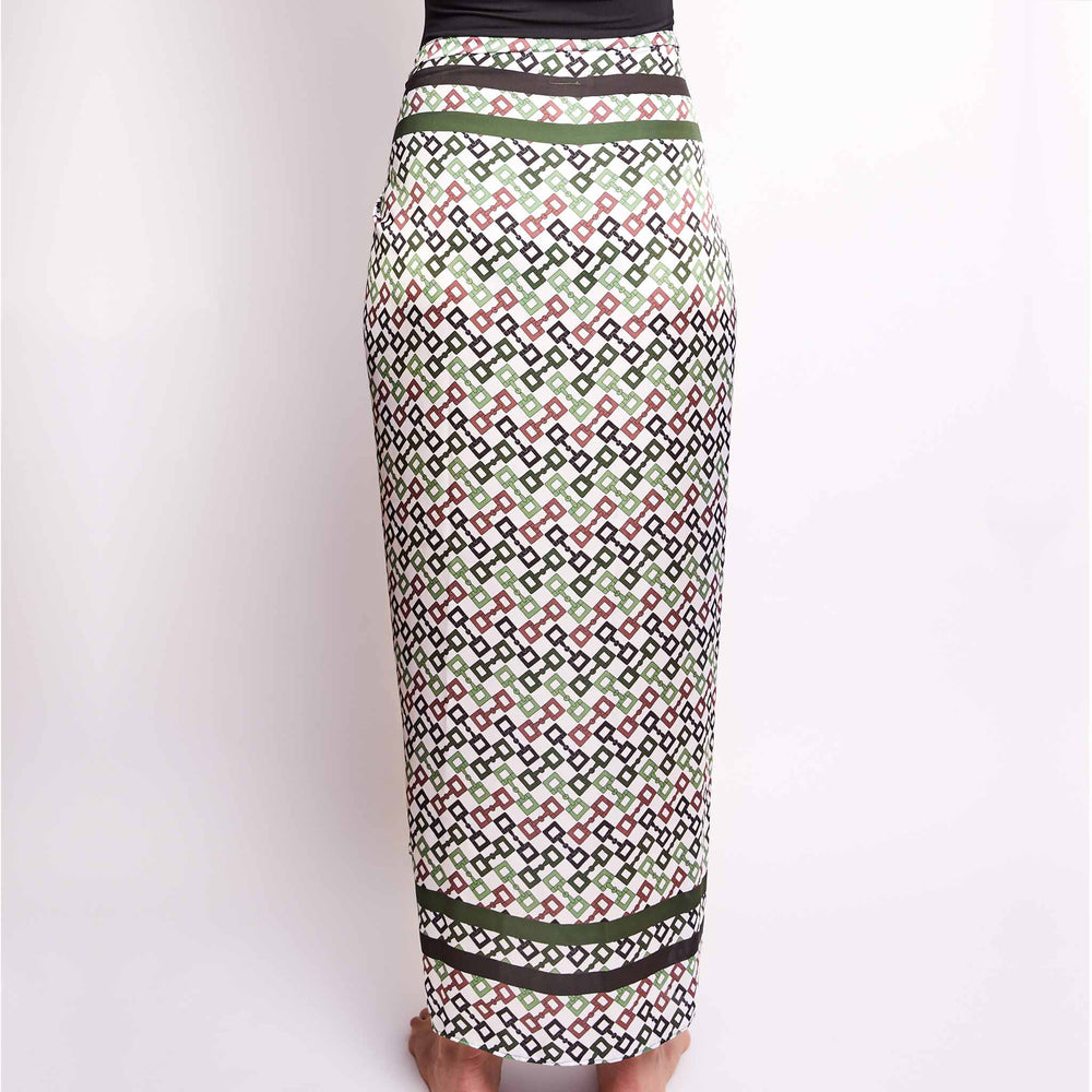 Patterned sarong multicolor gucci print back