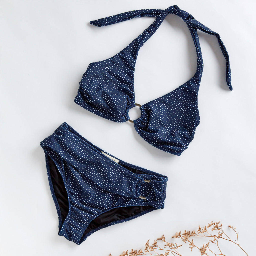 flat mia bikini with rings on the front in a beautiful colour dots navy