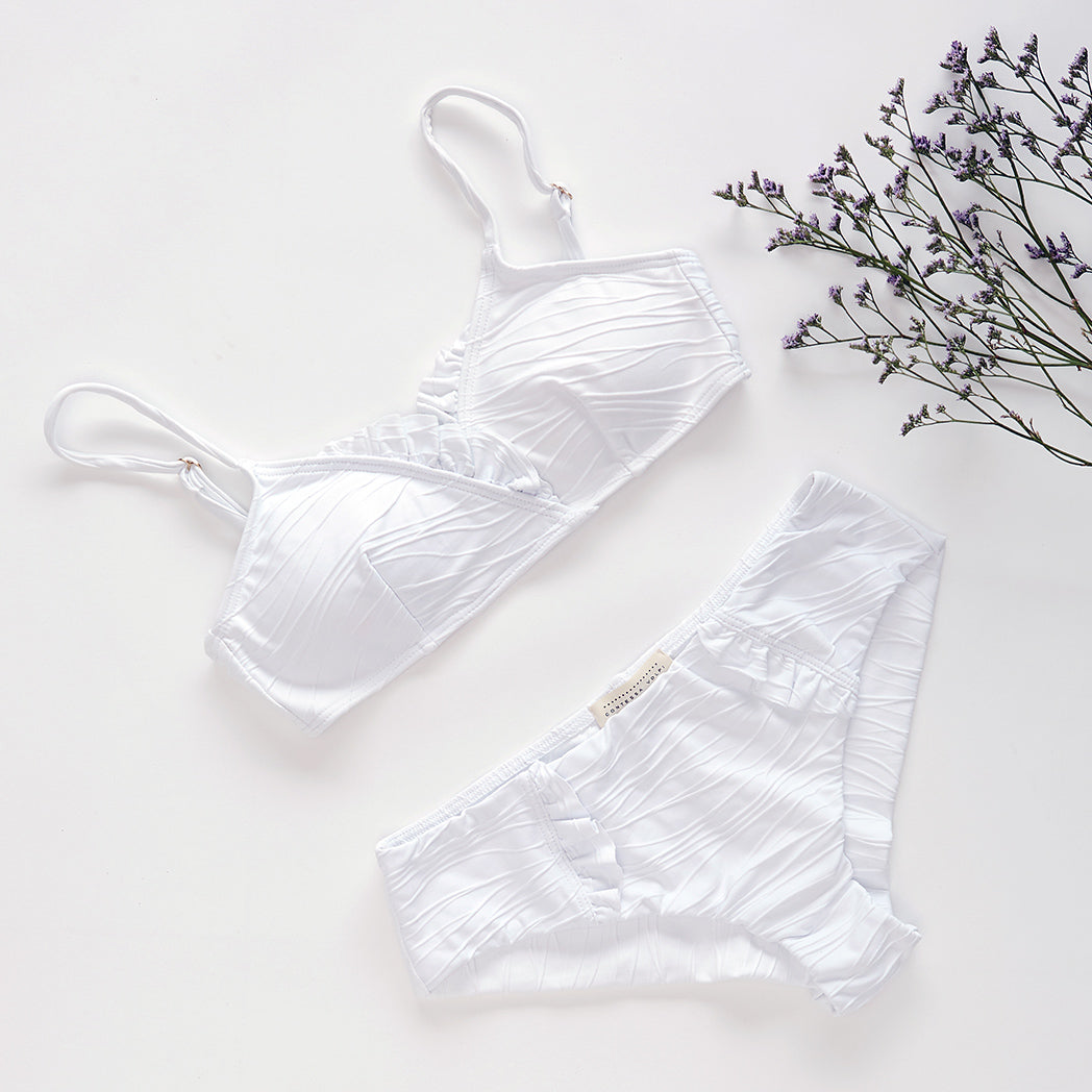 2019_summer_5_dalia-bikini-ripple-jacquard-white-swimwear_contessa-volpi