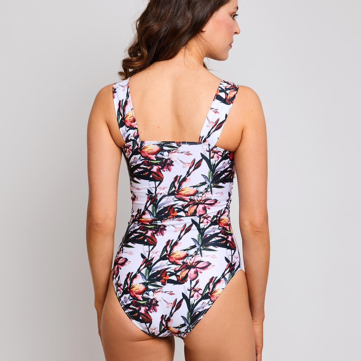 luna swimsuit one piece back wash flower print contessavolpi